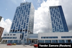 Vista exterior de un hotel recién construido en La Habana. (REUTERS/Yander Zamora)