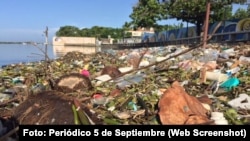 Acumulación de basura en el Malecón de Cienfuegos