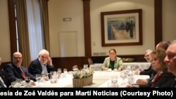 Escritora cubana Zoé Valdés en el Consejo Asesor del Instituto CEU de Estudios Americanos