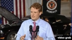 El representante por Massachussets Joe Kennedy responde por el Partido Demócrata al discurso sobre el Estado de la Unión del presidente Trump.