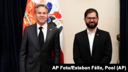 El presidente de Chile, Gabriel Boric, y el secretario de Estado de Estados Unidos, Antony Blinken, en el Palacio de La Moneda en Santiago, Chile.