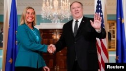 Mike Pompeo recibió a Federica Mogherini en el Departamento de Estado el 18 de junio.