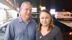 Luis de la Paz y Zoé Valdés en Miami.