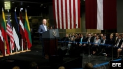 Joe Biden, ofrece un discurso en la Biblioteca Nacional en Riga (Letonia) el 23 de agosto de 2016. 