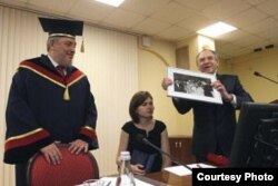 Fidel Castro Díaz-Balart en la Universidad de Boronezh, Rusia.