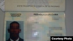 Imagen velada del cubano arrestado por agresión.