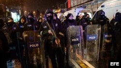 Gun attack at a night club in Istanbul