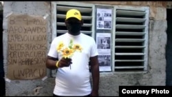 Pablo Moya Delá durante la Marcha de los Girasoles Tomado de Facebook de Zaqueo Báez