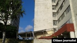 Torres de la Esquina de Tejas, en deplorable estado. (Foto Steve Maikel Pardo)