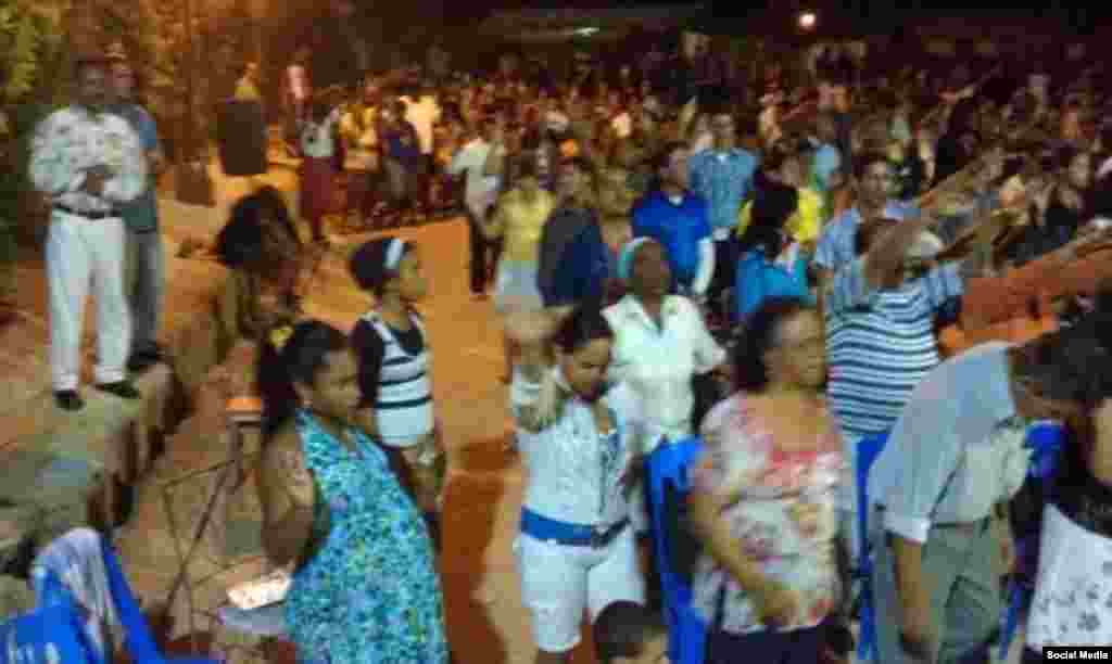 Pastor Alain Toledano en El Salao, Santiago de Cuba.. 