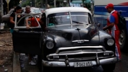 Cubanos hablan sobre la redada contra taxistas privados en La Habana