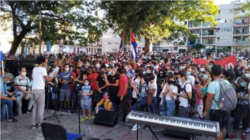 Manifestación en el Parque de Trillo.