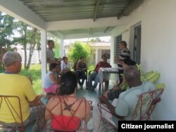 Activistas CID reunión Pinar del Río foto Yelky Puig