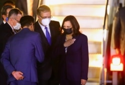 Vicepresidenta de Estados Unidos Kamala Harris visita México. Foto: REUTERS/Edgard Garrido.