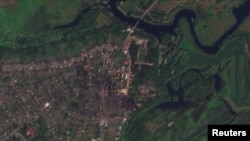 Imagen satelital de los edificios que supuestamente fueron atacados por las fuerzas ucranianas, en región de Kursk, Rusia. Planet Labs Inc/Handout via REUTERS.