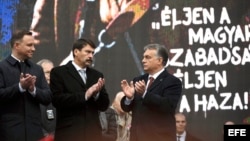 Los líderes húngaros durante un acto de conmemoración del 60 aniversario de la liberación de Hungría de la opresión soviética. EFE