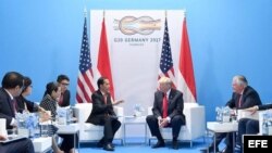 El presidente de EEUU, Donald Trump, se reunió con su homólogo de Indonesia, Joko Widodo.