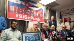 FOTO ARCHIVO. Félix Maradiaga (izq.), Orlando Gutiérrez Boronat, Carlos Ortega, Silvya Iriondo y Antonio Marval, del Tribunal Supremo de Venezuela, durante una conferencia de Prensa. Roberto Koltun/ OCB Staff.