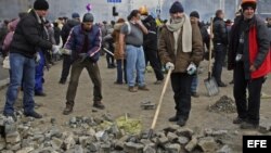 Manifestantes opositores al gobierno ucraniano (Archivo)