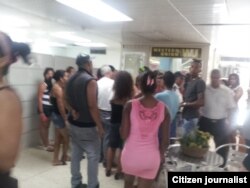 Reporta Cuba Colas en Western Union