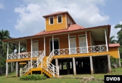 Vista de la casa natal los Castro en Birán, Holguín.