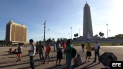 Activistas congregados en la Plaza de la Revolución.