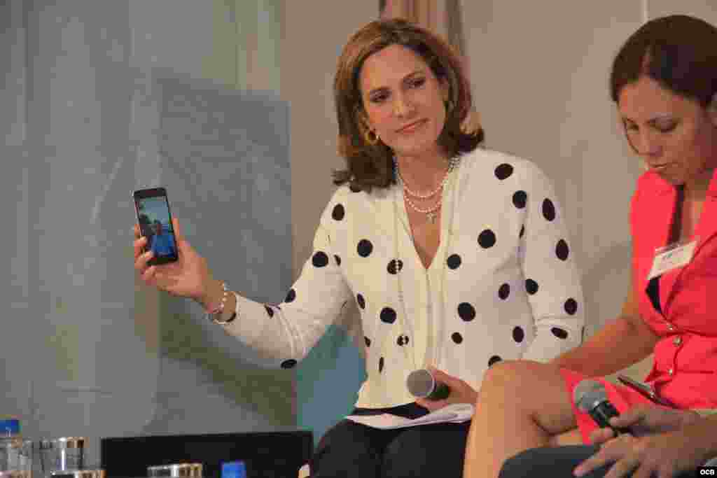 María Elvira Salazar presenta a José Daniel Ferrer, quien interviene desde Cuba.