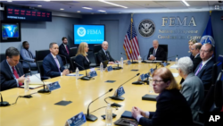 El presidente Biden en una sesión informativa sobre la próxima temporada de huracanes en el Atlántico. Sede de FEMA, 2405/2021, en Washington.