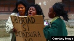 Detenida Berta Soler, líder de las Damas de Blanco, en el Día de los Derechos Humanos. 