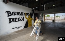 Bienvenido Diego en el estadio de los Dorados, en Sinaloa.