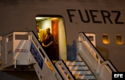 Bachelet inicia en Cuba su penúltimo viaje al exterior como jefa de Estado.