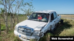 Camioneta de Empresa Pecuaria en el accidente Camagüey.