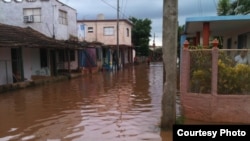 Aguas pestilentes ponen en riego la salud de habitantes de Güira de Melena