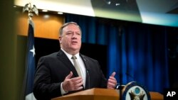 El secretario de Estado, Mike Pompeo, durante una conferencia de prensa. (AP Photo/Manuel Balce Ceneta, Pool)