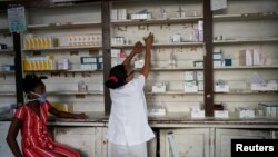 Una farmacia en Cuba. REUTERS/Alexandre Meneghini