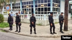 Antimotines en La Habana. (La Hora de Cuba)