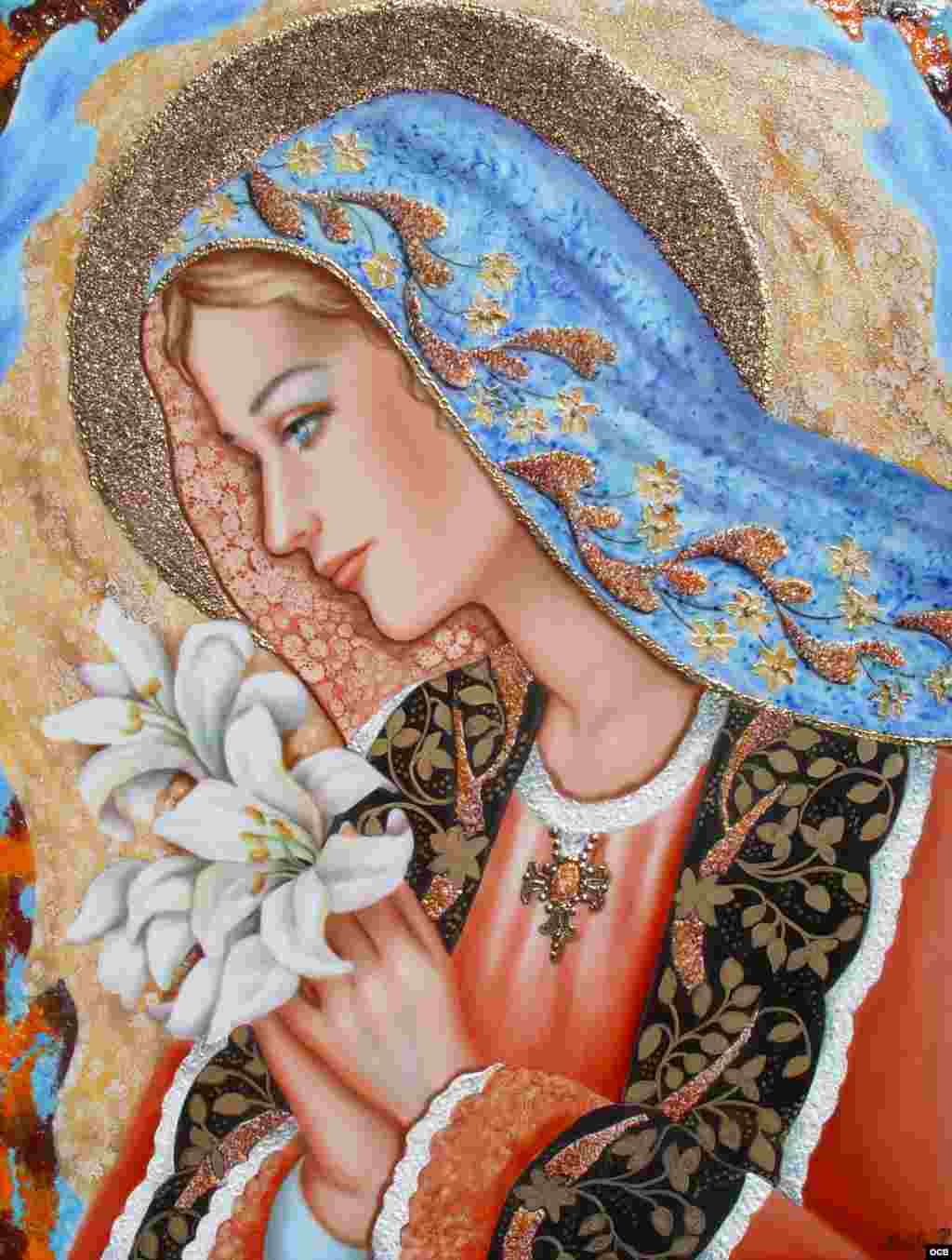 Virgen de los Lirios Blancos (porcelana).