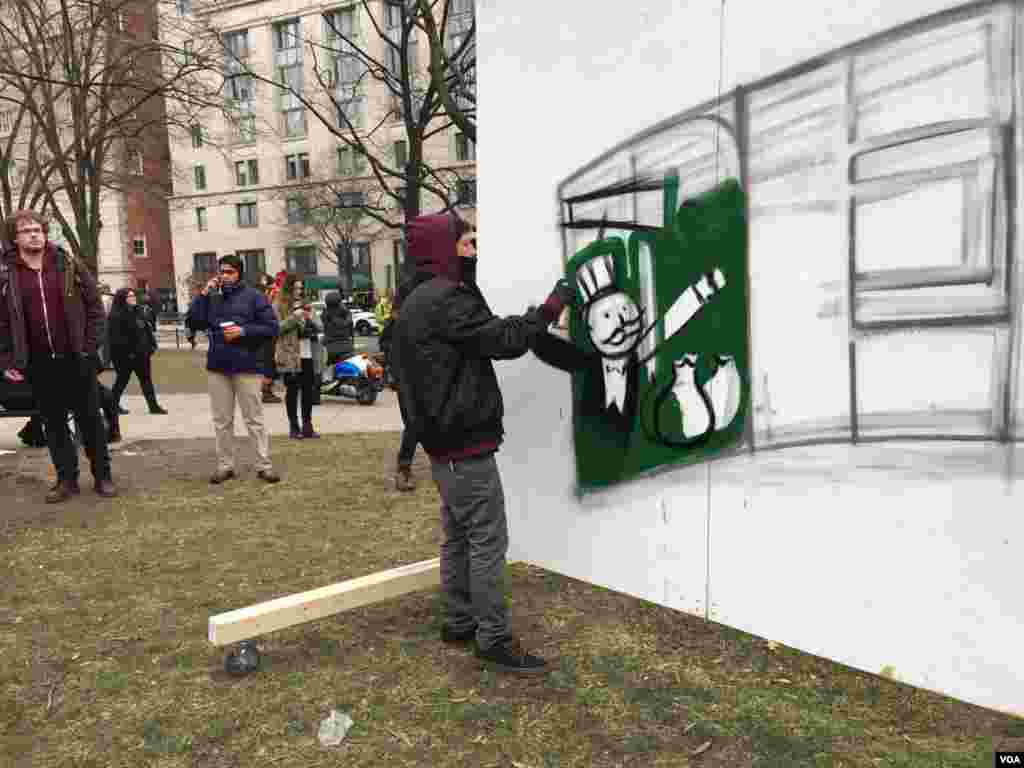 La pintura como protesta en DC por la juramentación de Trump