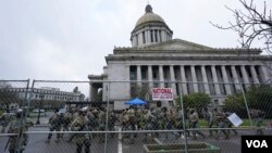 Miembros de la Guardia Nacional se ocuparon de la custodia del Capitolio tras los sucesos del 6 de enero en Washington, y mantuvieron sus labores hasta la toma de posesión de Joe Biden el 20 del mismo mes.