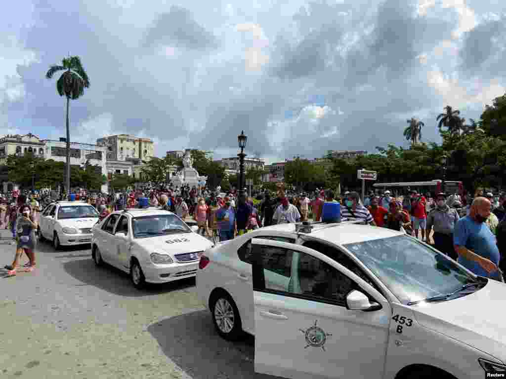 Levantamiento popular en Cuba. REUTERS/Stringer